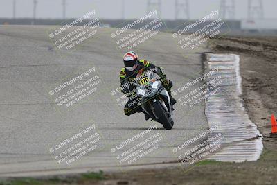 media/Nov-29-2025-TrackDaz (Sat) [[10ae2d9bce]]/B Group/Session 3 (Outside Grapevine)/